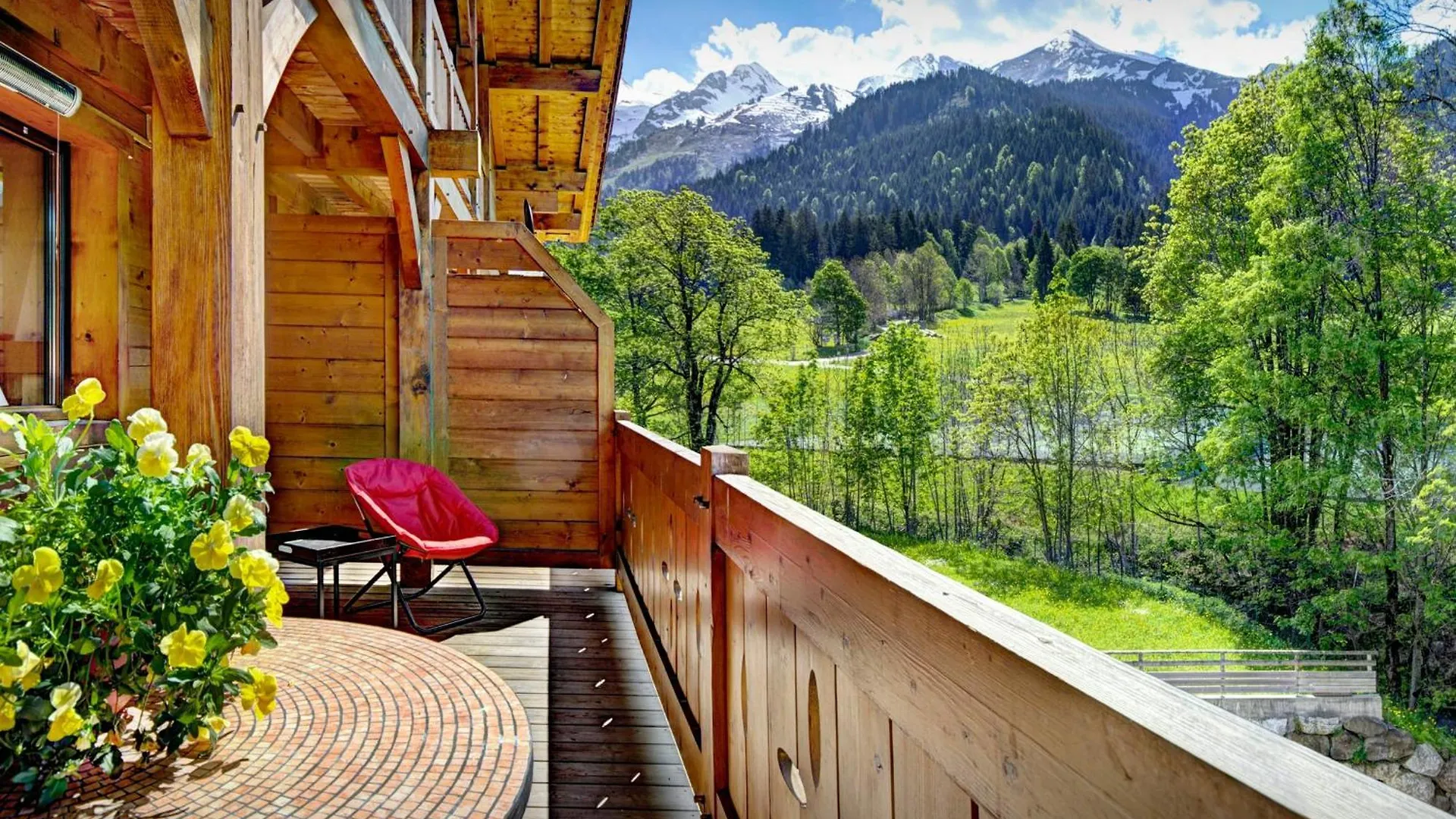 Chalet Des Enfants La Clusaz - Ovo Network